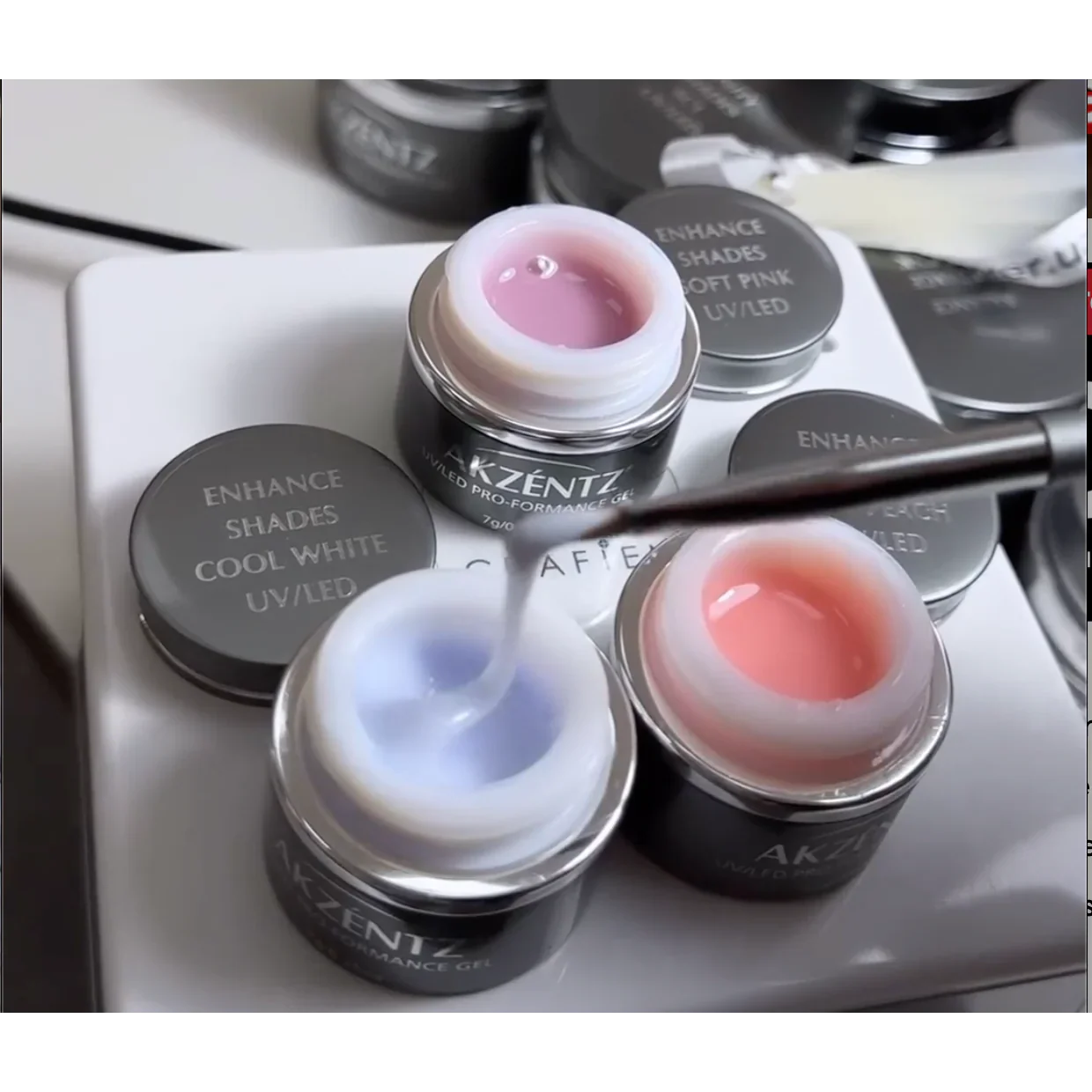 Akzentz - Enhance Shades - Cool White